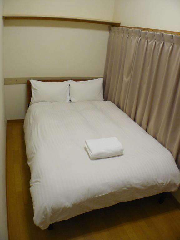 Hotel Meigetsu Tokio Buitenkant foto